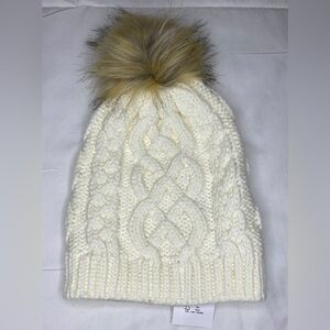 NWT J.Crew Cable Knit Pom Beanie – Ivory Faux Fur Pom - Winter Hat - OS